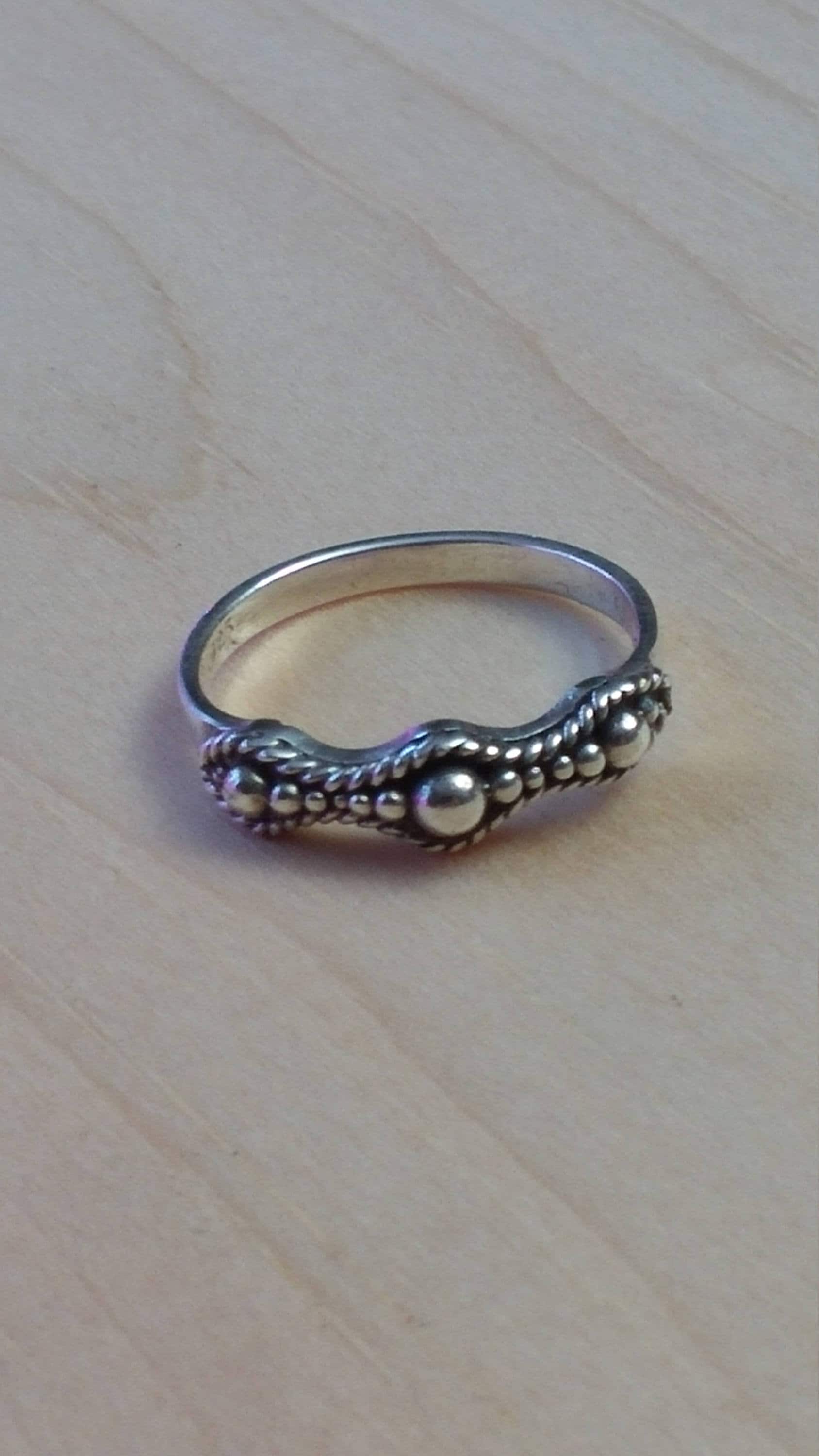 Zarter Oxidierter Silberring, Granulation, Feinsilberring, Jeden Tag Ring, Exklusives Design Zeitloser Handgefertigt Zarter Oxidierter Silberring, Granulation, Feinsilberring, Jeden Tag Ring, Exklusives Design Zeitloser Handgefertigt von LACHANCEbyhand