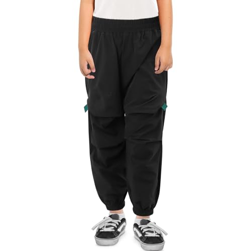 LACOFIA Jungen Cargohose Kinder Arbeitshose Outdoor Jogginghose mit Elastischer Taille Dünn Leicht Sschnelltrocknend Schwarz 134-140 von LACOFIA
