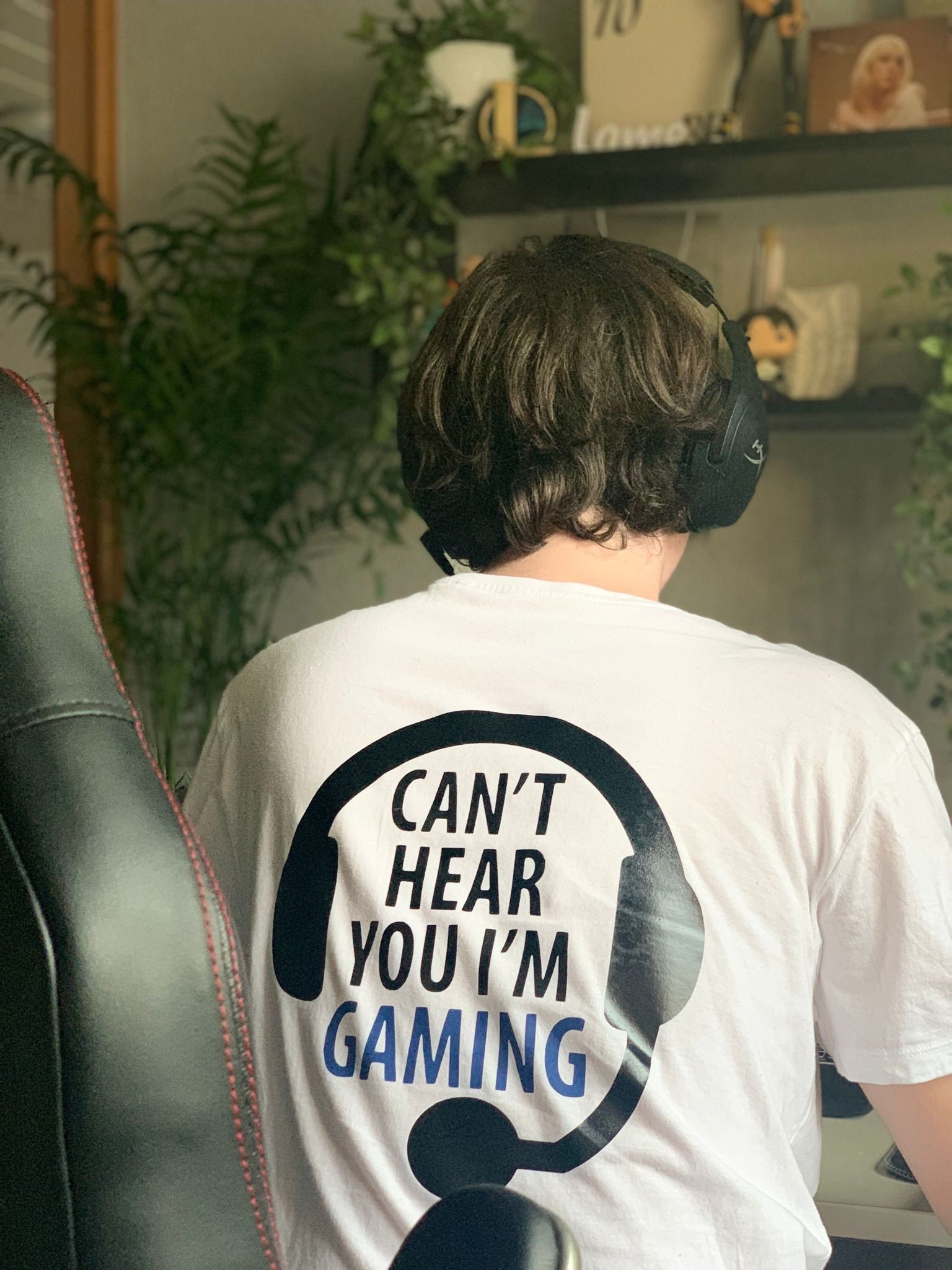 T-Shirt, T-Shirt Nach Maß, Can't Hear You I'm Gaming T-Shirt, T-Shirt Nach Maß, Can't Hear You I'm Gaming von LADruckmagie