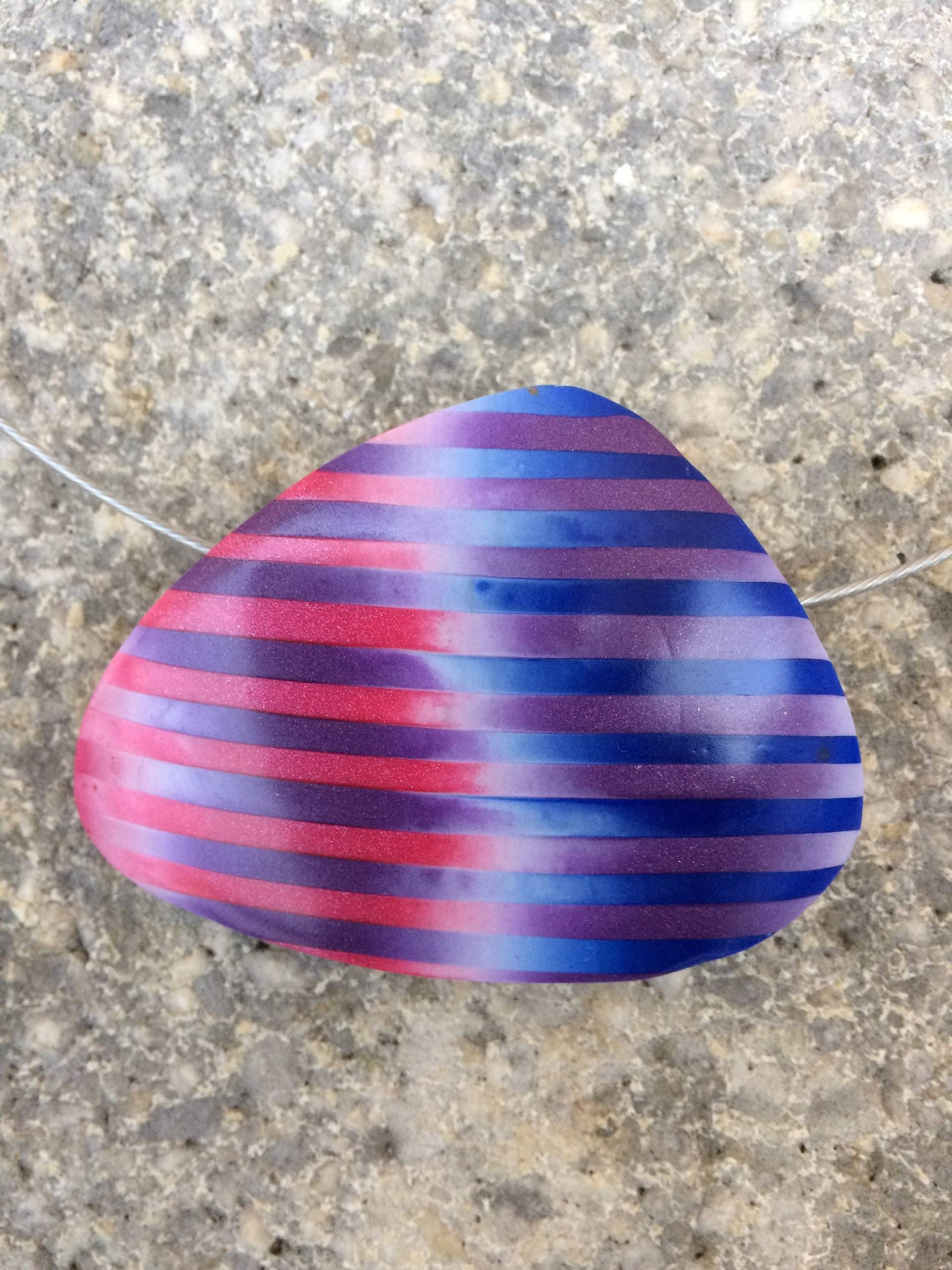 Rosa-Weiße Halskette Aus Polymerpaste von LAETBIJOUX