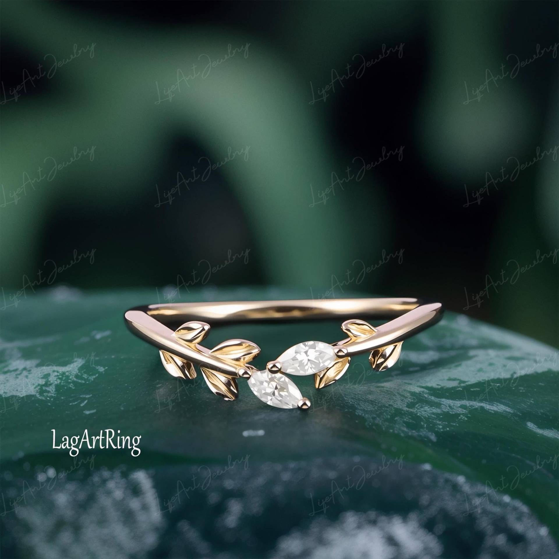Gebogener Marquise Moissanit Ehering 14K Gold Einzigartige Vintage Diamant Blattring Braut Versprechen Jahrestag Geschenk Gebogener Marquise Moissanit Ehering 14K Gold Einzigartige Vintage Diamant Blattring Braut Versprechen Jahrestag Geschenk von LAGJewelry