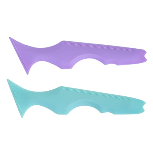 LALADEFIEE 2stücke Teiliges -make-up-werkzeugset Für Augen-make-up Ergonomische Eyeliner-schablone Und Lipstick- Und Präzises Auftragen Für Anfänger Tragbar Und Hautfreundlich von LALADEFIEE