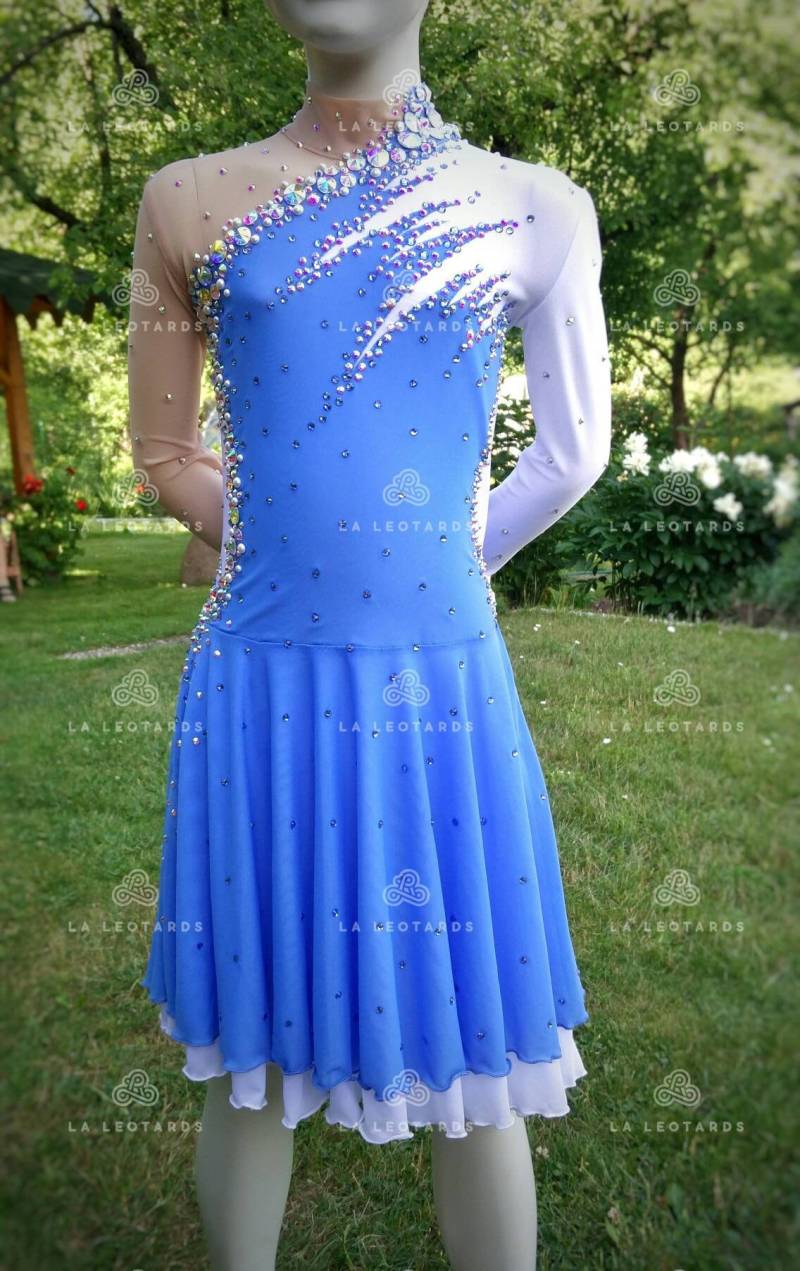 Eiskunstlaufkleid Nach Maß Showtanz-Kostüm Mit Kristallen von LALEOTARDS