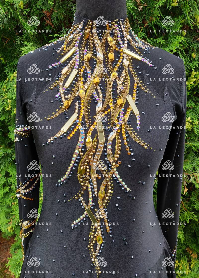 Eiskunstlaufkleid Nach Maß Showtanz-Kostüm Mit Kristallen von LALEOTARDS
