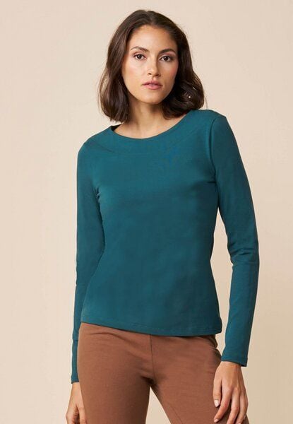 LANA Organic Shirt, Modell Jada von LANA Organic