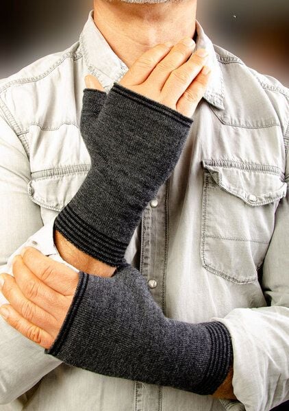 LANARTO slow fashion Handwärmer Herren mit Daumen aus mulesingfreier Merinowolle made in germany von LANARTO slow fashion