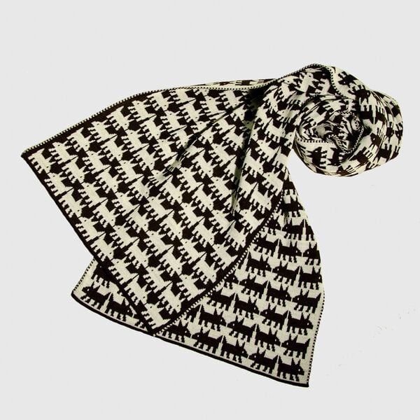 LANARTO slow fashion Schal Muster 'Hund' zweifarbig gestrickt aus mulesingfreier Merinowolle von LANARTO slow fashion