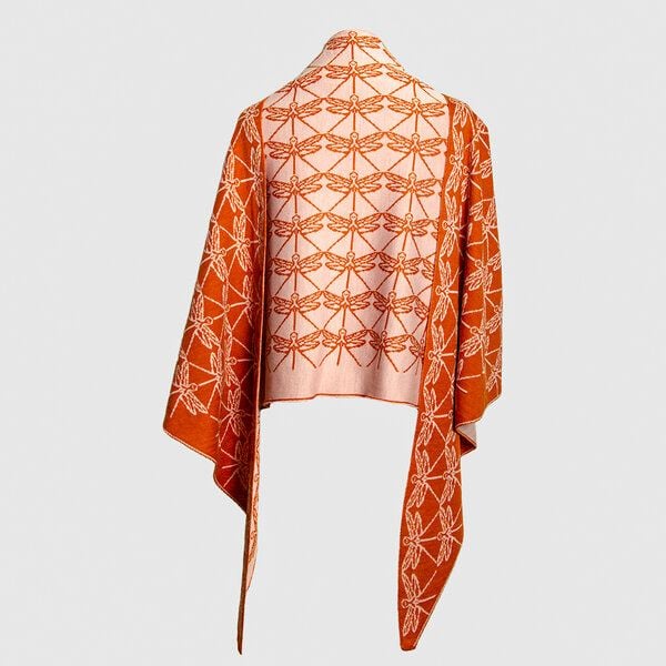 LANARTO slow fashion Schultertuch Libelle aus mulesingfreier Merinowolle made in germany von LANARTO slow fashion