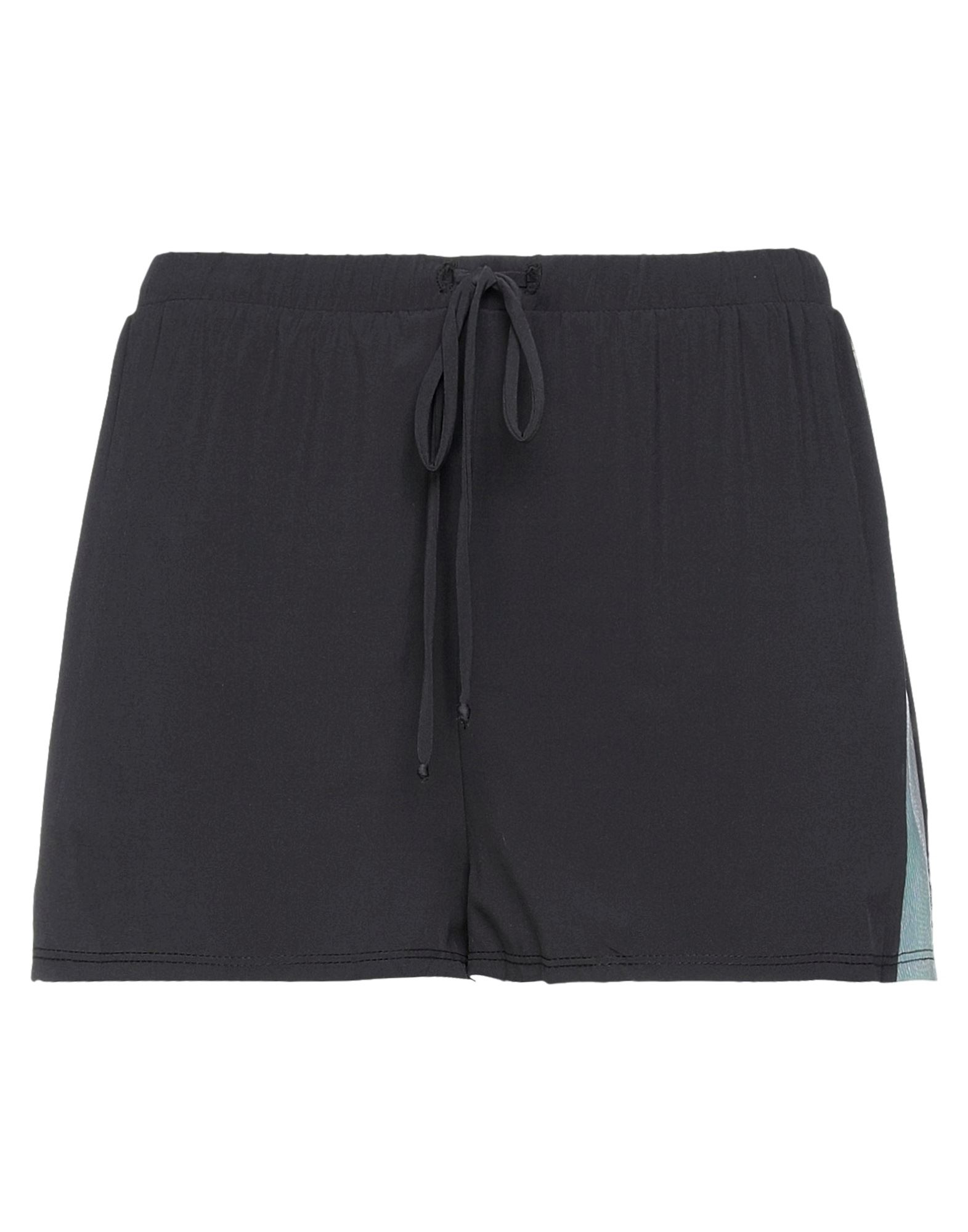 LANSTON SPORT Shorts & Bermudashorts Damen Schwarz von LANSTON SPORT