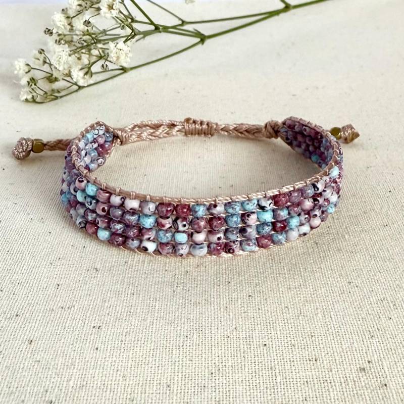 Armband ~ Perlenarmband Aus Wunderschönen Picasso Perlen in Hellblau - Lila Glasperlen von LARAlieschen