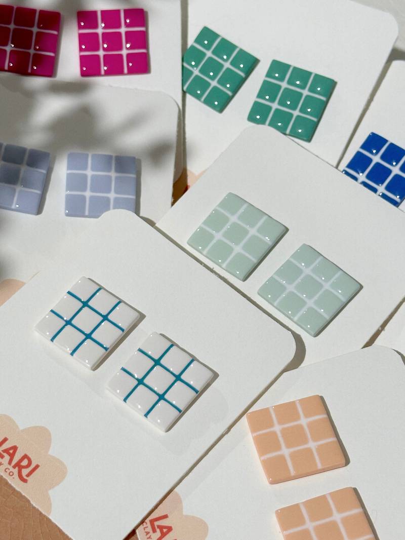 Kleine Tile Ohrstecker Kleine Tile Ohrstecker von LARICLAYCO