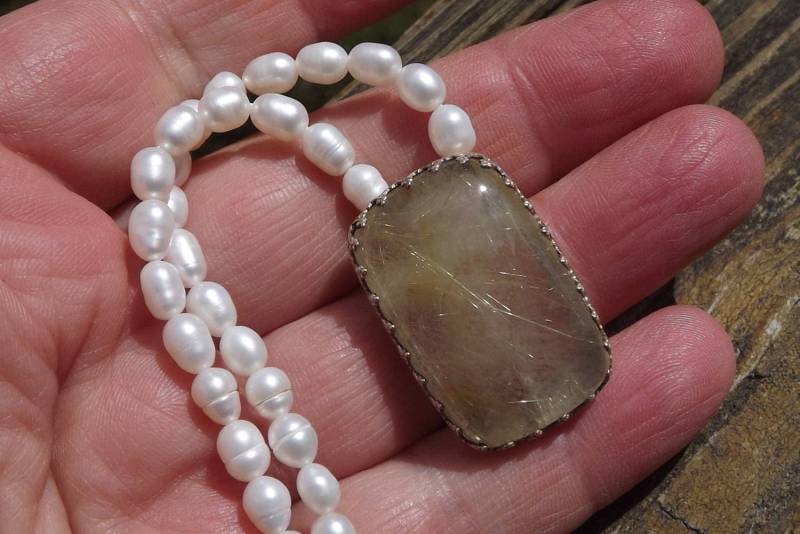 Auffälliger Golden Rutil Sterling Silber Anhänger -Rutilquarz -Heil - Und Transformationsstein von LARIMAR