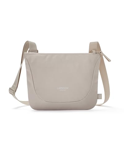 LARKSON Umhängetasche Herren & Damen Beige - Henrik - Sacoche Bag Schultertasche Flach - Kleine Messenger Tasche zum Umhängen - Wasserabweisend von LARKSON