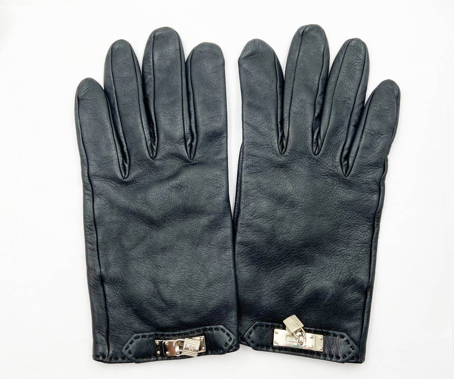 Hermes Schwarze Sojaleder Handschuhe Hermes Schwarze Sojaleder Handschuhe von LARVintage