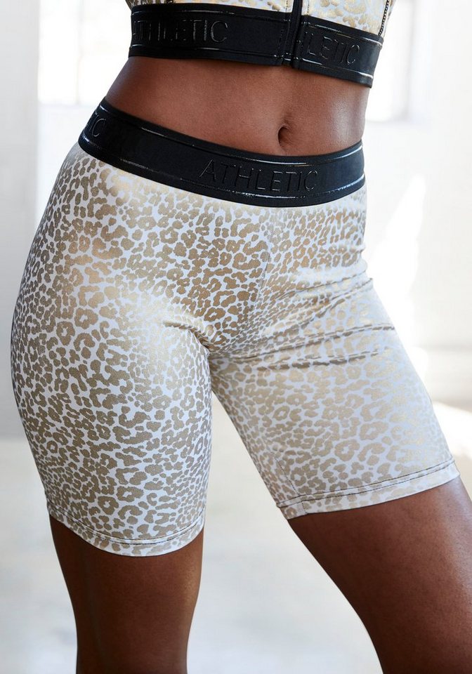 LASCANA ACTIVE Funktionsshorts Radlerhose mit glänzendem Leomuster und 3D-Schriftzug auf dem Bund von LASCANA ACTIVE