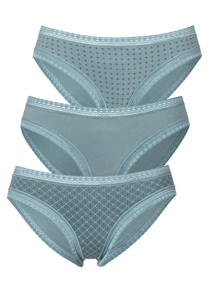 LASCANA Bikinislip (3er-Pack) aus elastischer Baumwolle mit weicher Spitze von LASCANA