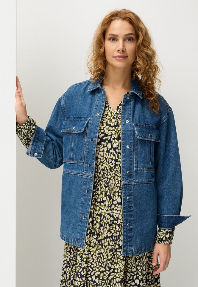 LASCANA Jeansjacke mit seitlichen Schlitzen von LASCANA