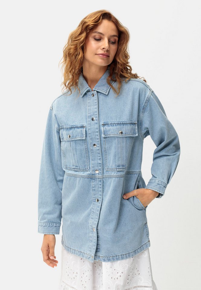 LASCANA Jeansjacke mit seitlichen Schlitzen von LASCANA