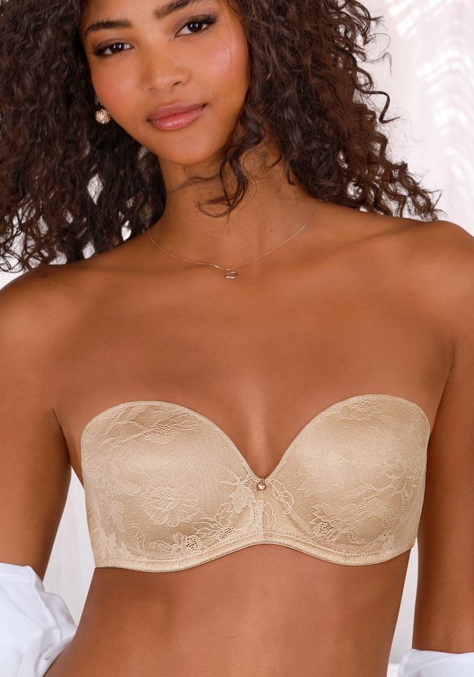 LASCANA Multiway-BH mit nahtlos vorgeformten Schalen und vielen Tragevarianten von LASCANA