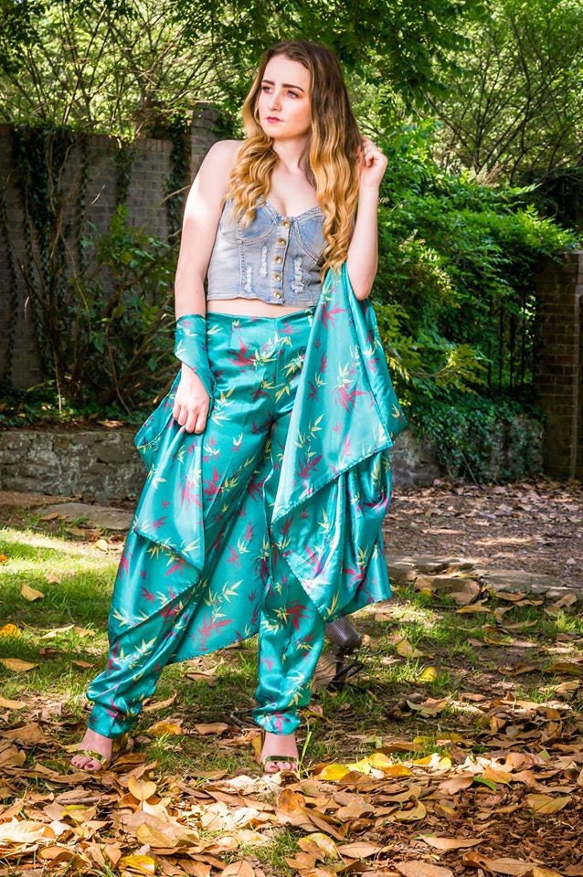 Satin Rexa Set Satin Rexa Set von LASHA901