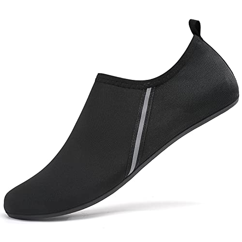 LATATL Wasserschuhe Badeschuhe Schwimmschuhe Leicht Aquaschuhe Schnell Trocknend Strandschuhe Barfußschuhe Atmungsaktiv Neoprenschuhe Wassersportschuhe für Damen Herren(Schwarz,34 EU) von LATATL