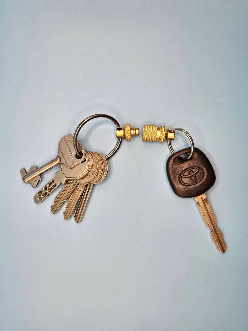 Messing Schlüsselanhänger Kupplung Und Somit Trennbar. Cooles Geschenk Für Männer Messing Schlüsselanhänger Kupplung Und Somit Trennbar. Cooles Geschenk Für Männer von LATEC