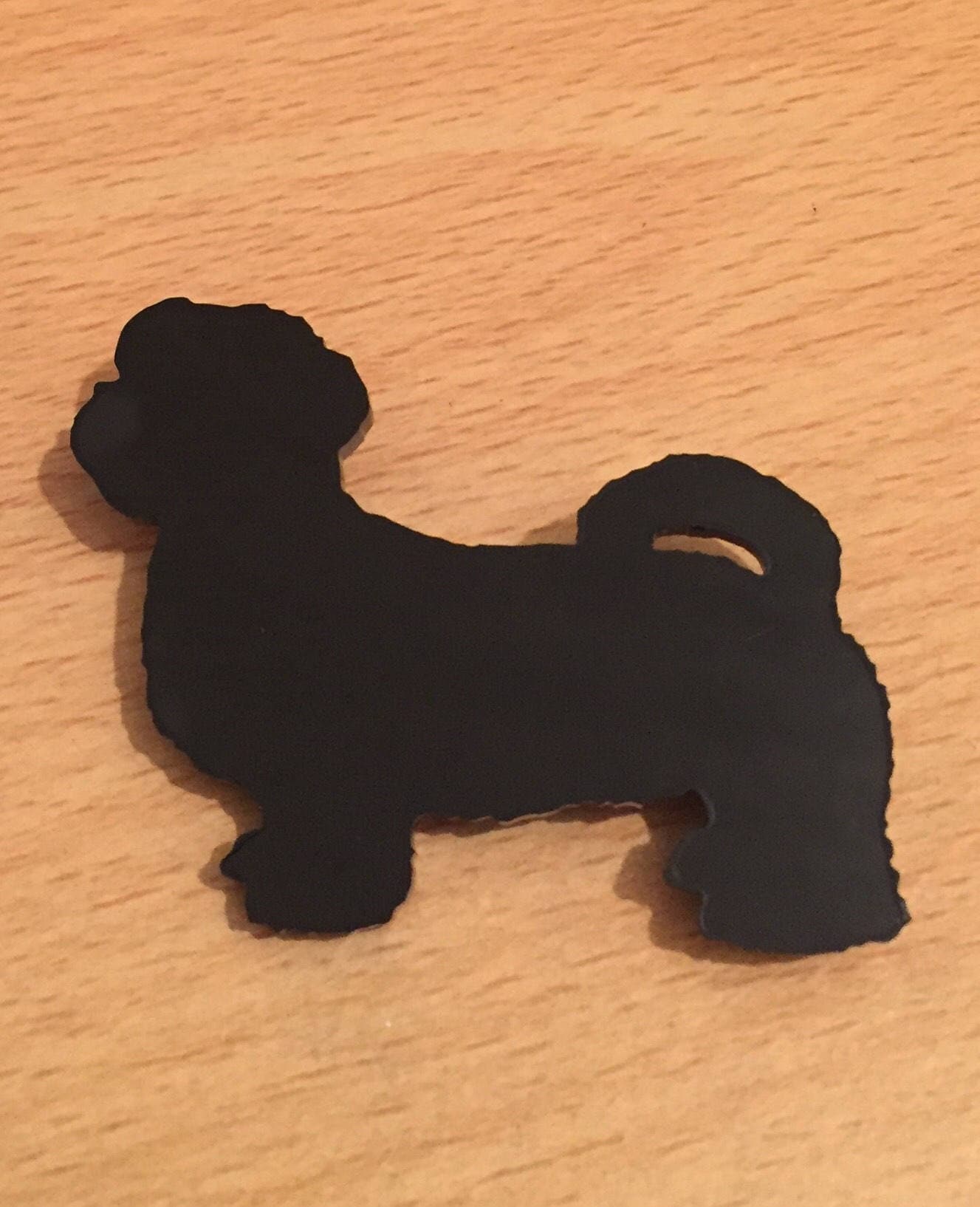 Shi Tzu Brosche Abzeichen Pin Schal Verschluss in Schwarz Shi Tzu Brosche Abzeichen Pin Schal Verschluss in Schwarz von LAtelierLaserProduct