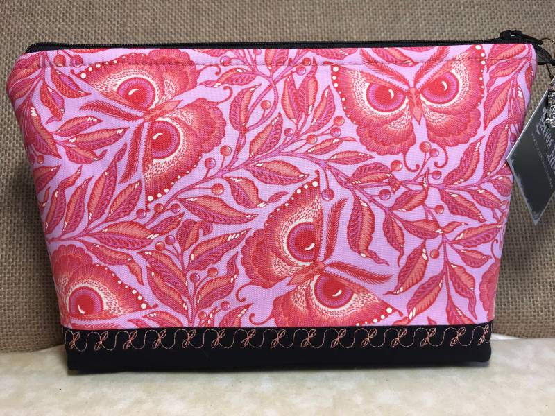 Enlightenment Beutel Mit Reißverschluss Pink Enlightenment Beutel Mit Reißverschluss Pink von LAvonMade
