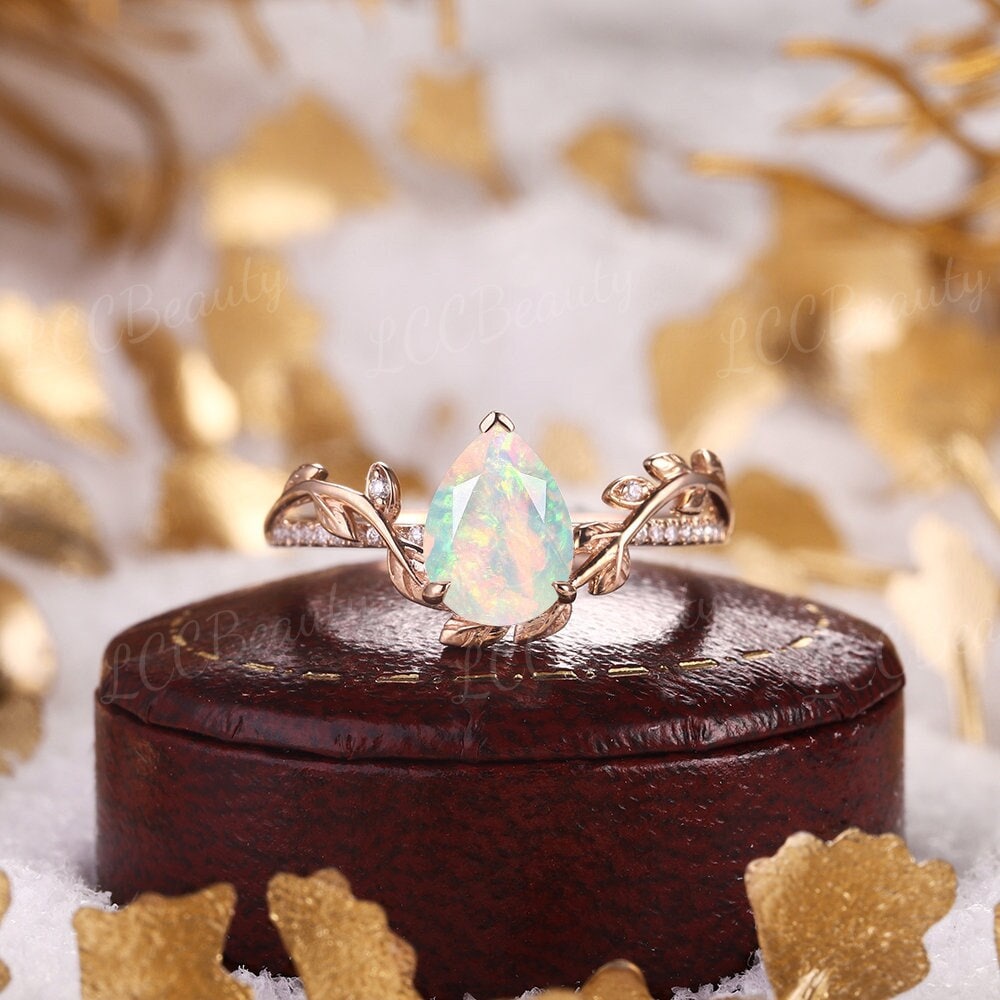 Opal Verlobungsring Birnenschliff Moissanit Geschwungener Ehering Art Deco Blattring Rosegold Natürlicher Versprechen Ringe Für Frauen von LCCjewelry