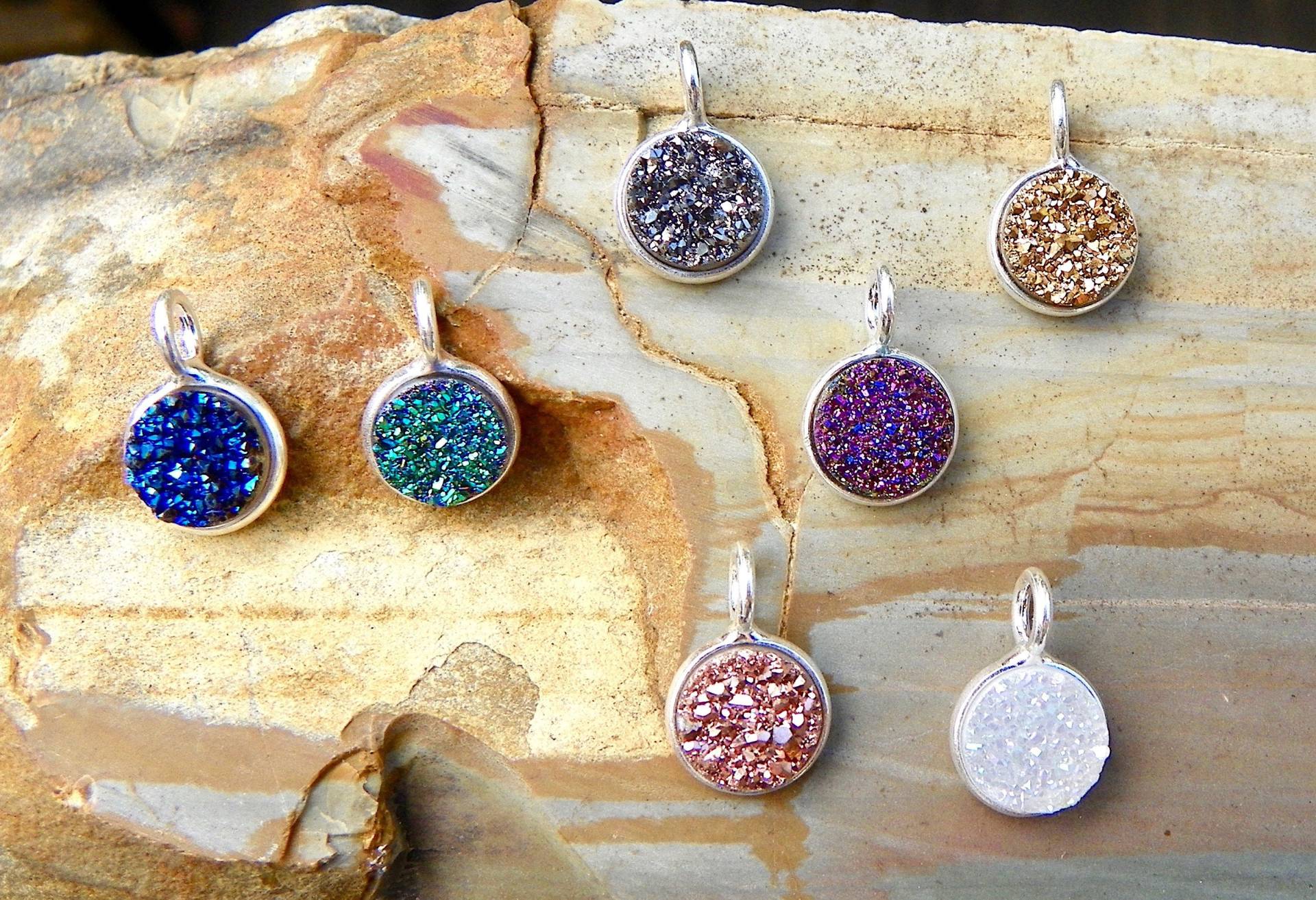 sterling Silber Druzy Halskette Rund Gefärbt Anhänger, 8 Mm sterling Silber Druzy Halskette Rund Gefärbt Anhänger, 8 Mm von LCDecorAndJewelry