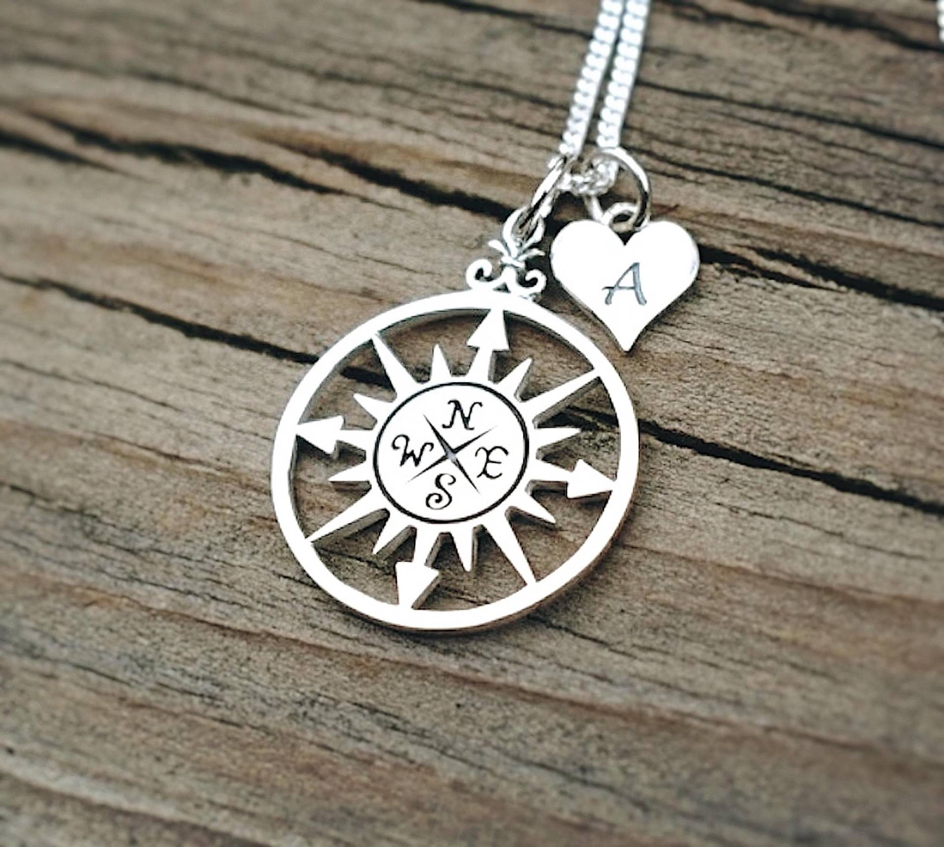 sterling Silber Windrose Halskette Personalisierter Anfang Charm sterling Silber Windrose Halskette Personalisierter Anfang Charm von LCDecorAndJewelry