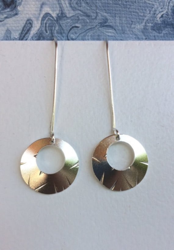 Handgefertigte Sterling Silber Ohrringe Art Deco Kreis Design Handgefertigte Sterling Silber Ohrringe Art Deco Kreis Design von LCNStudios