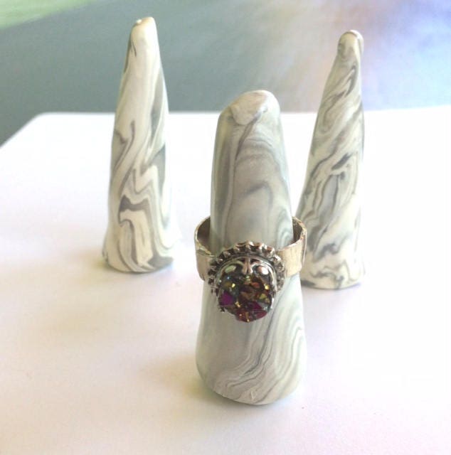 Handgemachter Druzy Silber Ring Art Deco Statement Ring, Groesse 9, 5 Handgemachter Druzy Silber Ring Art Deco Statement Ring, Groesse 9, 5 von LCNStudios