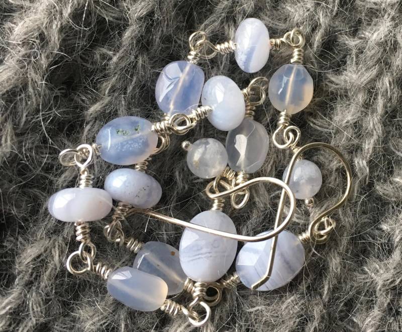 5 Zoll Lange Sterling Silber Draht Gewickelt Blau Spitze Achat Und Chalcedon Auf Ohr Drähte von LDBJewelry
