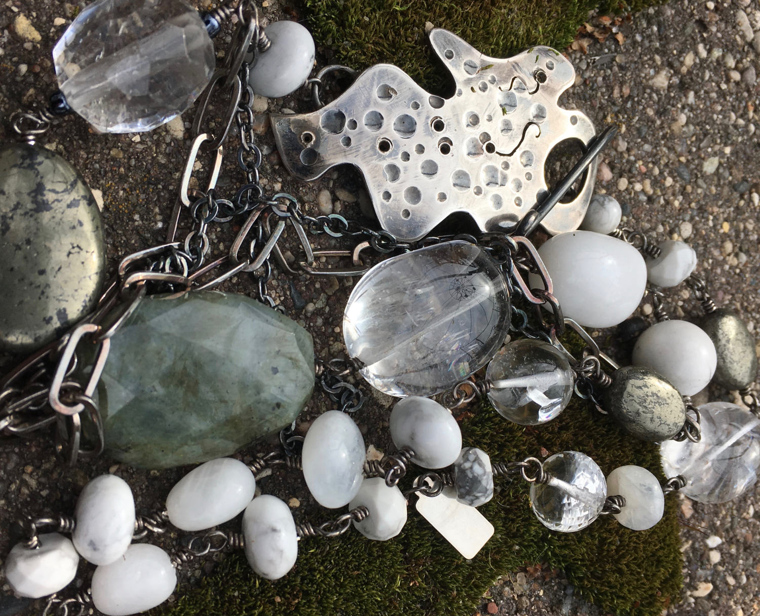 Ein Von Einer Art Interlocking Oxidiert Gehämmert Sterling Silber Toggle Zwei Stück Halskette Set Ein Von Einer Art Interlocking Oxidiert Gehämmert Sterling Silber Toggle Zwei Stück Halskette Set von LDBJewelry