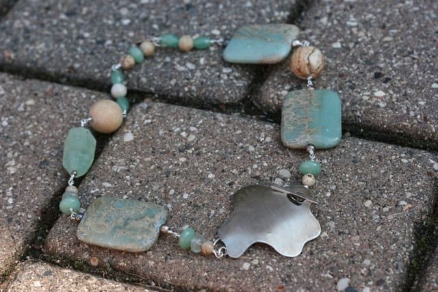 Hand Durchbohrt, Große Sterling Knebelverschluss, Prehnit, Aqua Terra, Landschaftsjaspis, Aquamarin, Aventurin, Ooak Hand Durchbohrt, Große Sterling Knebelverschluss, Prehnit, Aqua Terra, Landschaftsjaspis, Aquamarin, Aventurin, Ooak von LDBJewelry