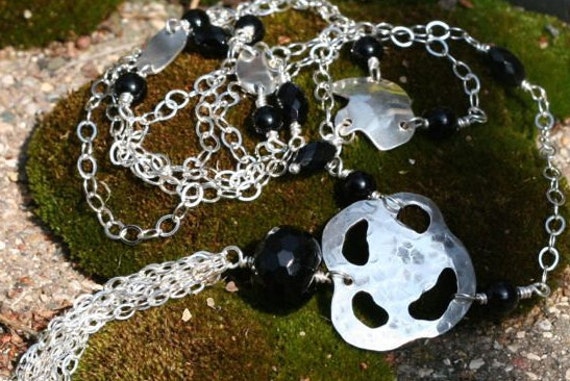 sterling Silber Black Onyxhalskette Anhänger Mit Quaste von LDBJewelry