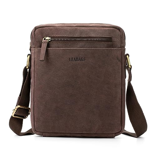 LEABAGS Messenger Bag Kalkutta, Echtleder Umhängetasche Herren, Leder Tablettasche Männertasche mit Schultergurt, Leder handgefertigt Herren Ledertasche für Arbeit Reise Alltagsleben (M/Dunkelbraun) von LEABAGS