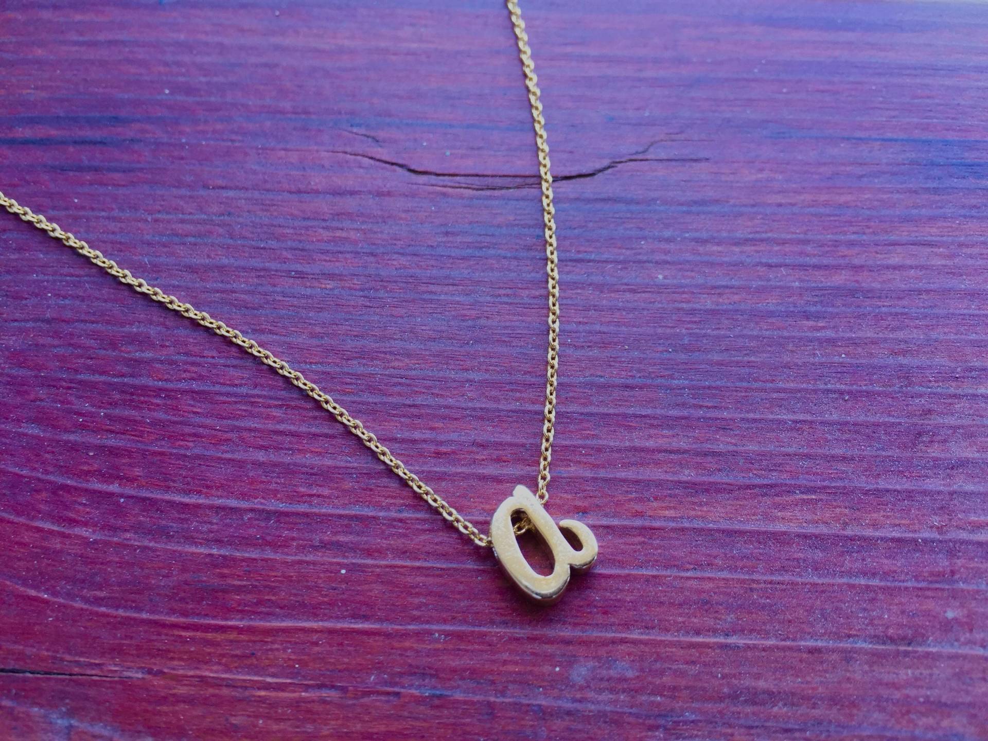 Erste Goldkette Erste Goldkette von LECHECo