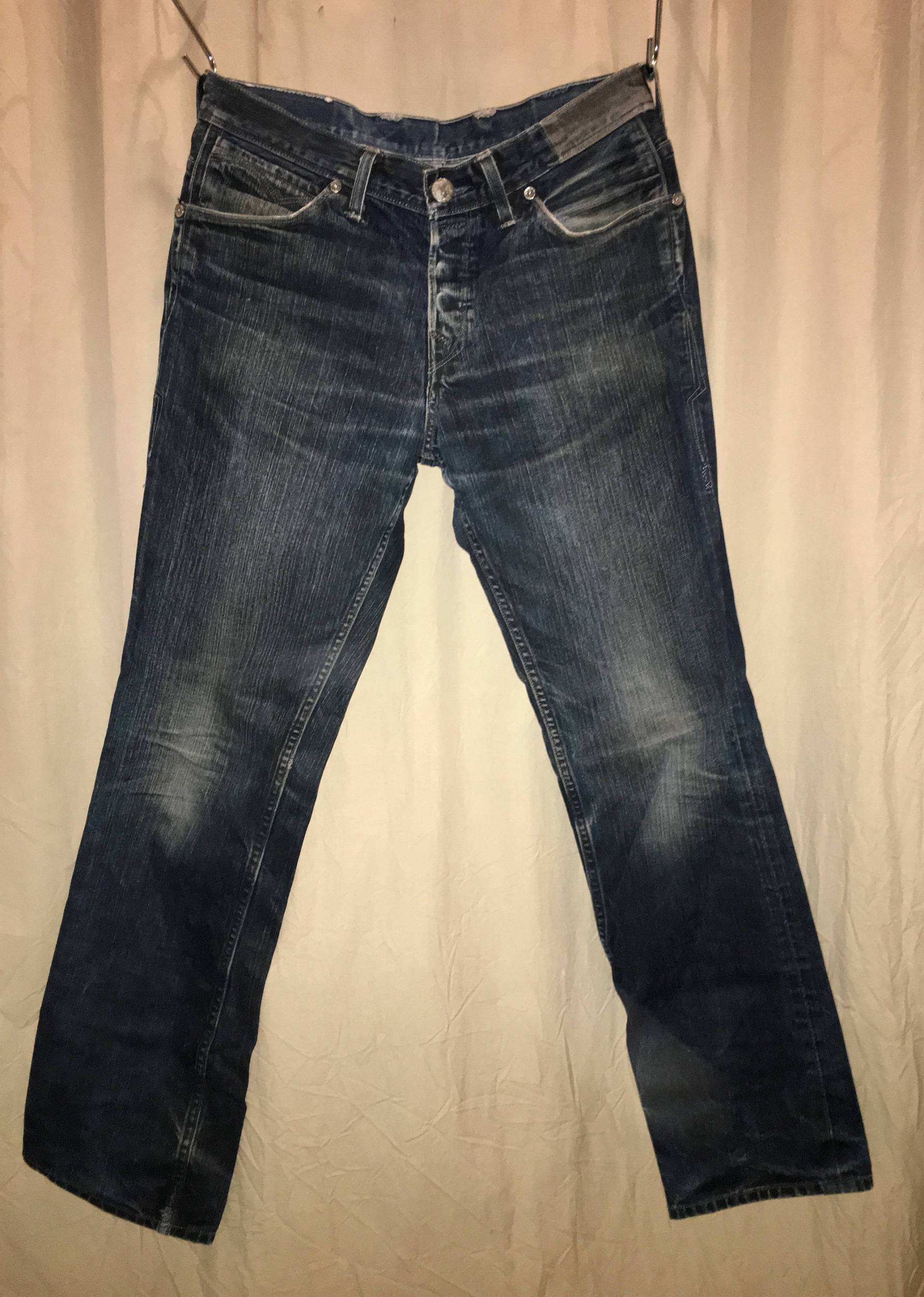 Levi's Blue Star Levi's Blue Star von LECLANDESCHINEURS