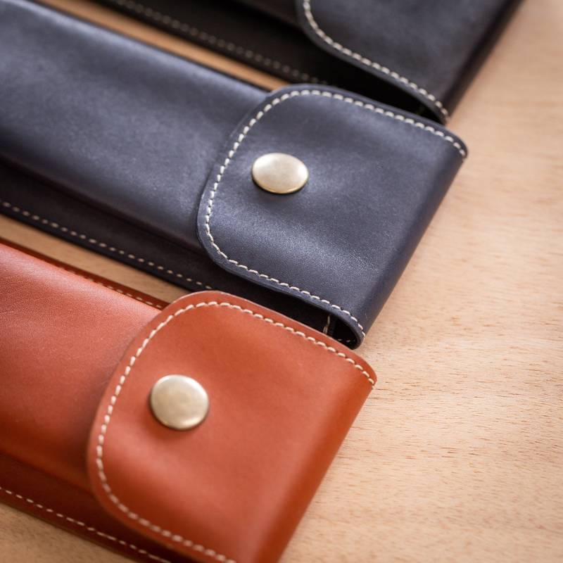 Uhrenpouche Aus Rindsleder. Handgenäht & Made in Germany von LEDERTIQUE