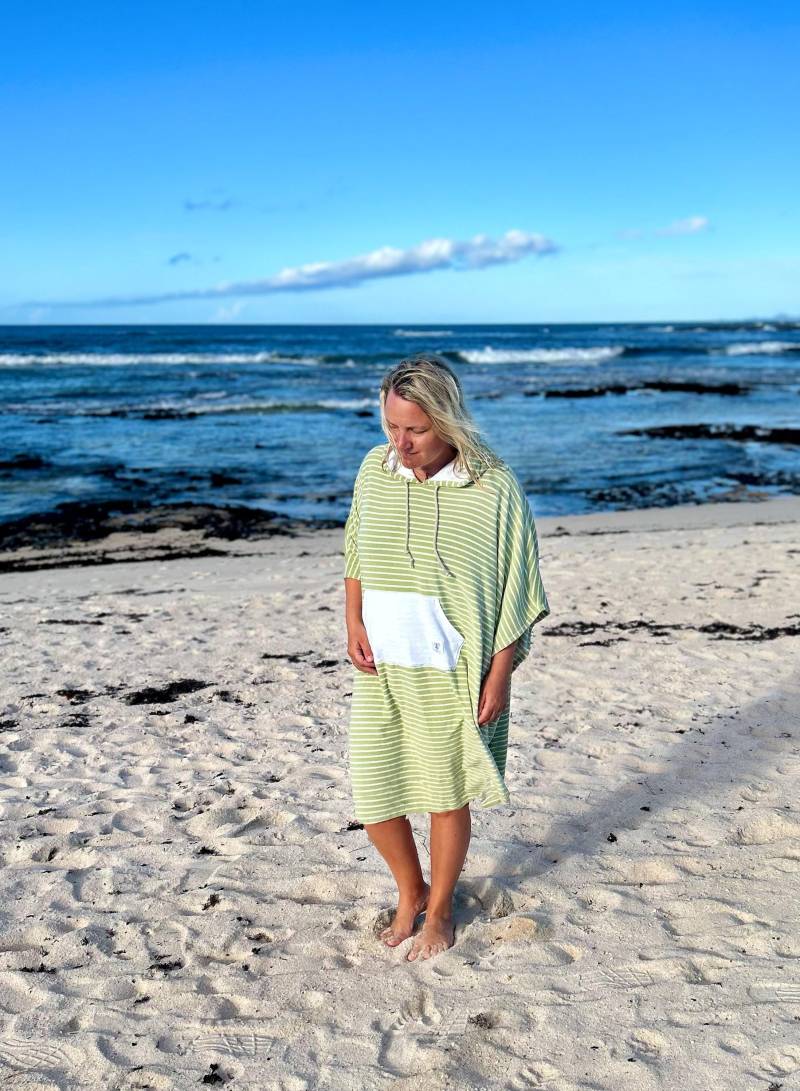 Badeponcho Aus Frottee Surfponcho Damen Herren Bademantel von LEELIshop