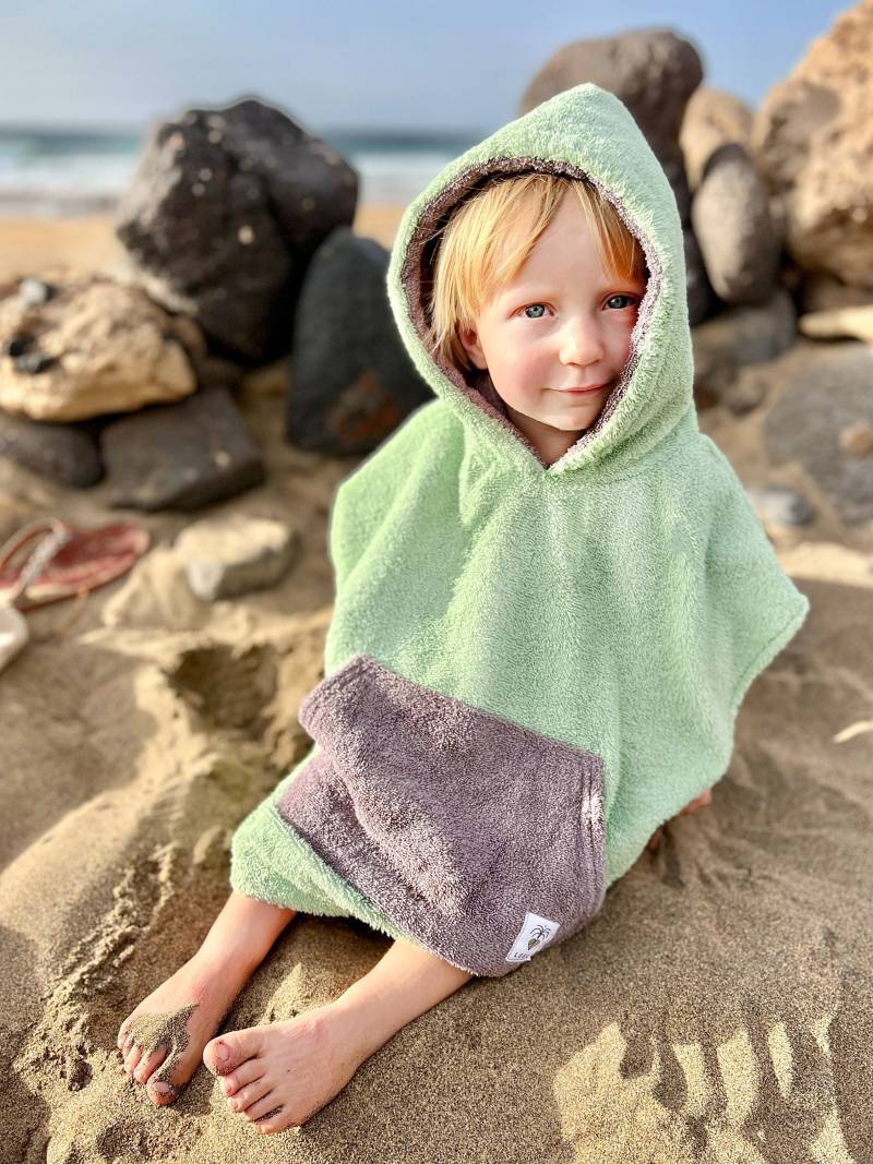 Kinderponcho Surfponcho Poncho Surf Frottee Handtuch Hoodie Surfcape Cape Bademantel Badeponcho von LEELIshop