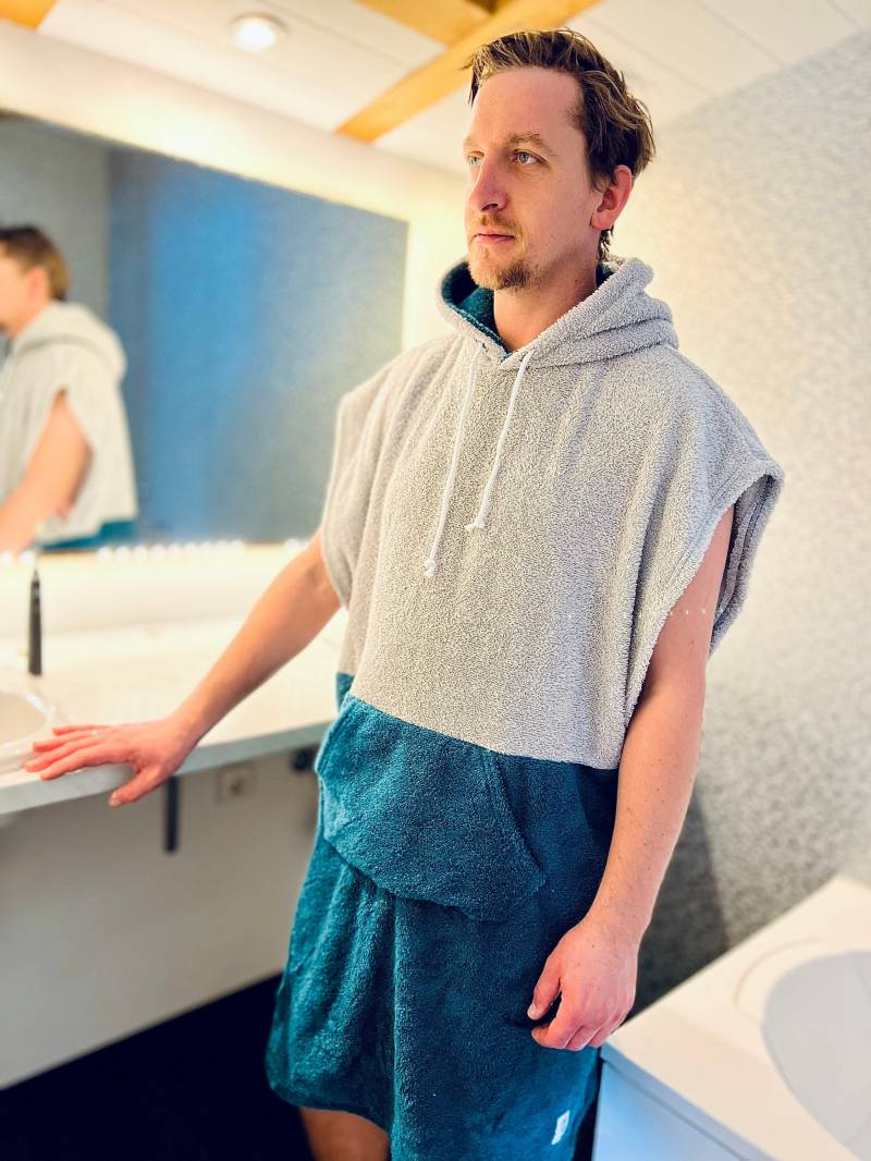 Surfponcho Poncho Surf Frottee Handtuch Hoodie Surfcape Cape Badeponcho Bademantel von LEELIshop