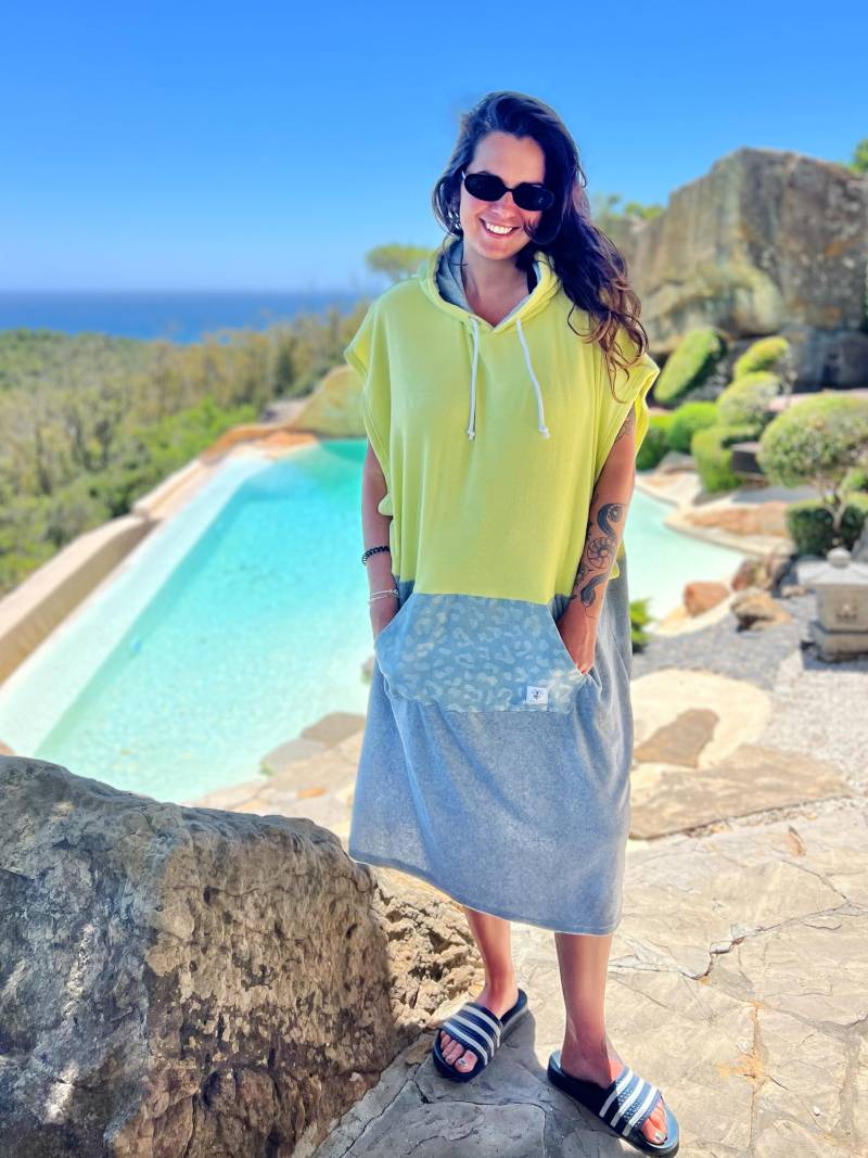 Surfponcho Poncho Surf Frottee Handtuch Hoodie Surfcape Cape Badeponcho von LEELIshop