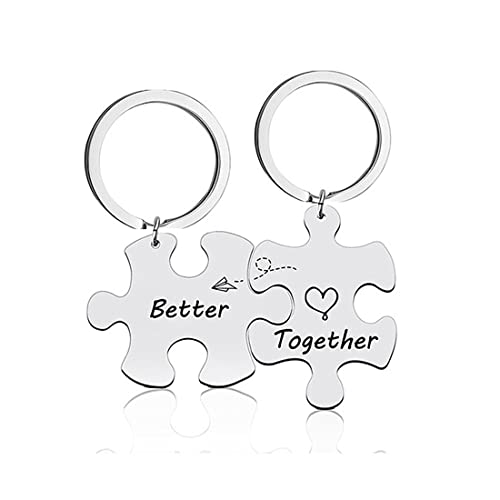 LEEQBCR 2 Unisex Paar Schlüsselanhänger Edelstahl Anhänger Puzzle Silber Gravur Better Together Valentinstagsgeschenk von LEEQBCR