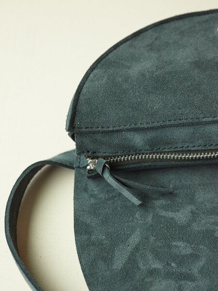 LELLOR Halfmoon Bag - Deep Hunter Green & Deep Hunter Green ZIP von LELLOR