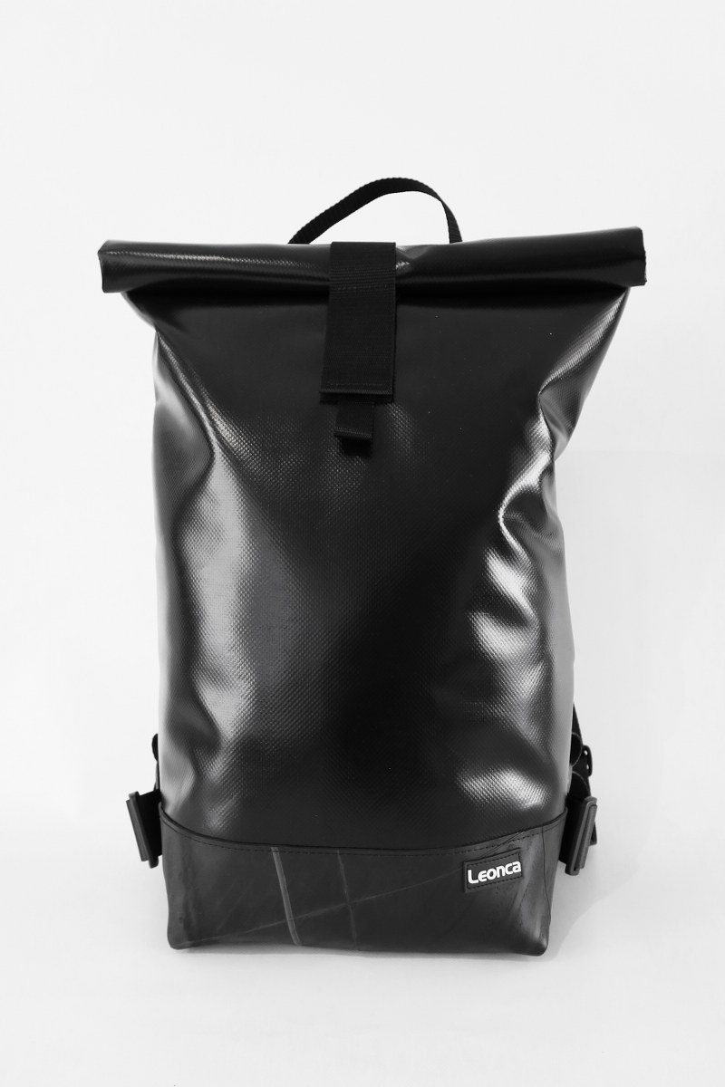 unisex Handtaschen schwarz Rollrucksack LKW-Plane Schwarz L 42 von LEONCA