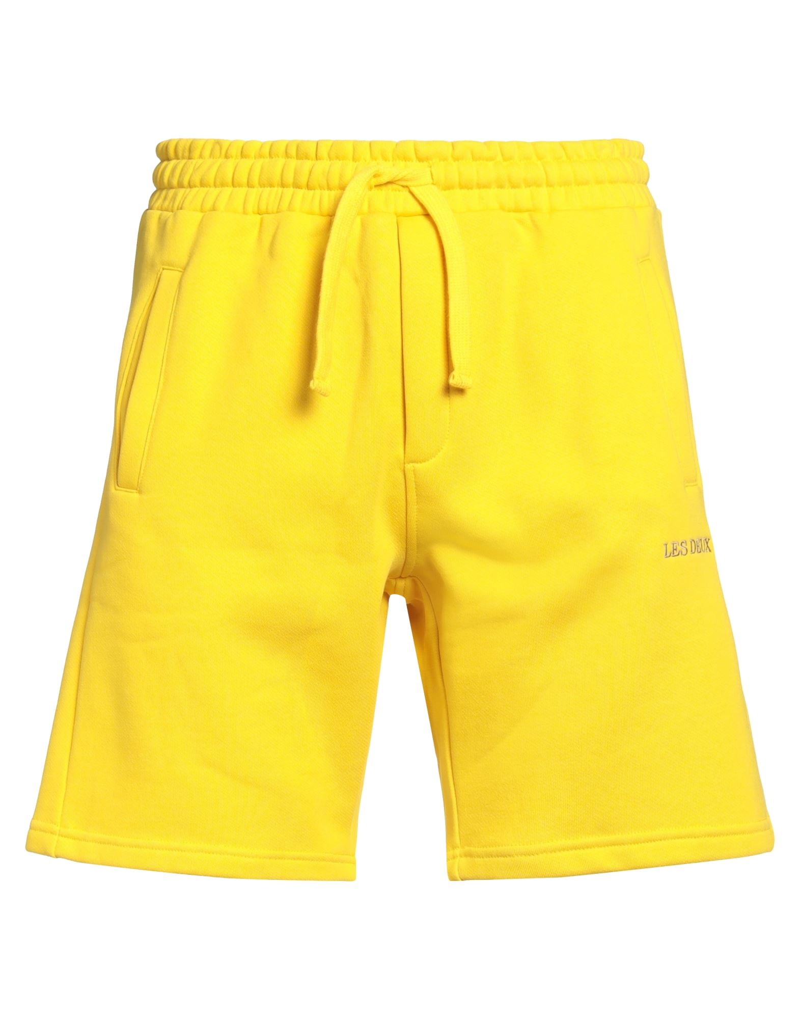 LES DEUX Shorts & Bermudashorts Herren Gelb von LES DEUX