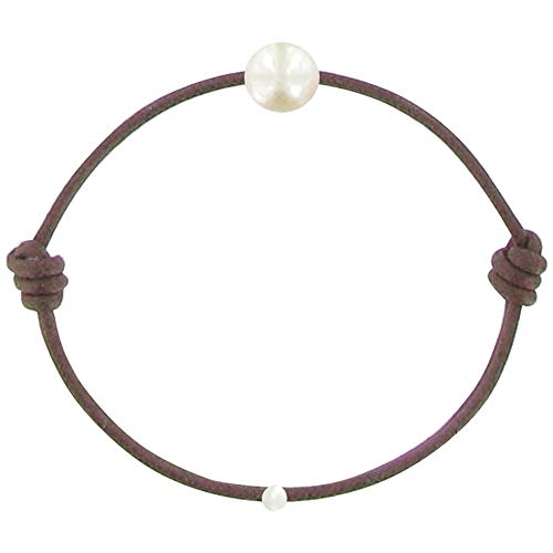 LES POULETTES BIJOUX - Kinder Armband - My First Pearl gewachste Schnur Armband - White Süßwasser Zuchtperlen 6-7 mm - Classics - Hellbraun von LES POULETTES BIJOUX